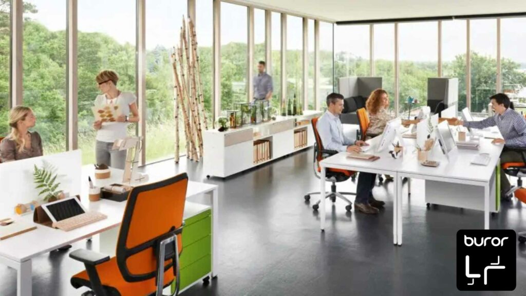 Pourquoi faire appel à un expert en aménagement de bureaux ? 2 open space réalisé par un expert en aménagement de bureaux